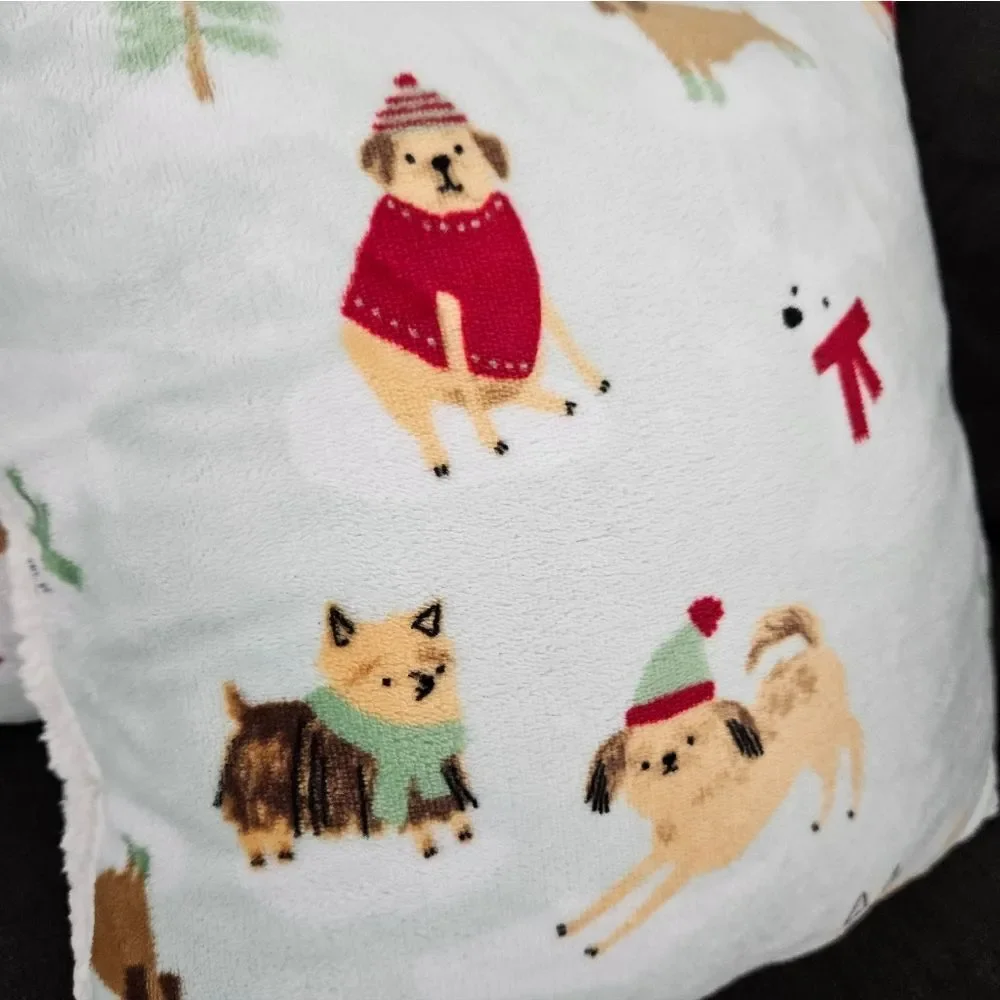 Cuddl Duds Winter Dog Print Throw Pillows Set Of 2